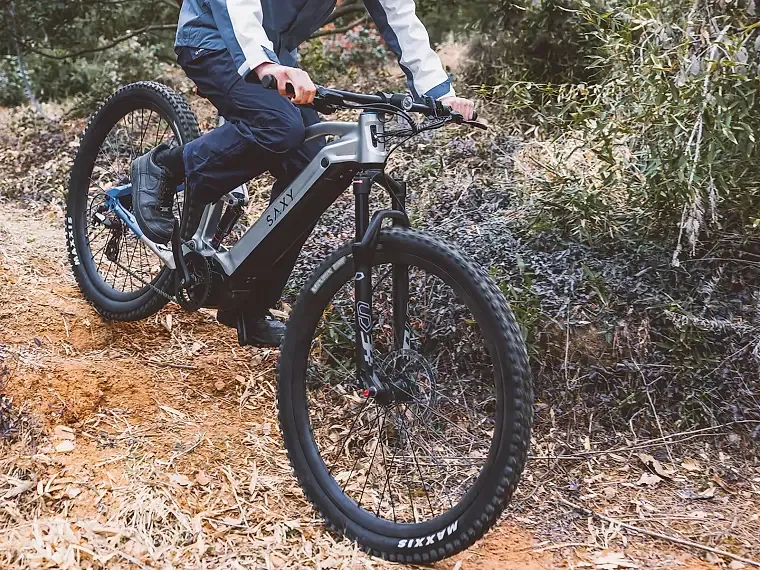 Lightweight SL electric mountain bikes